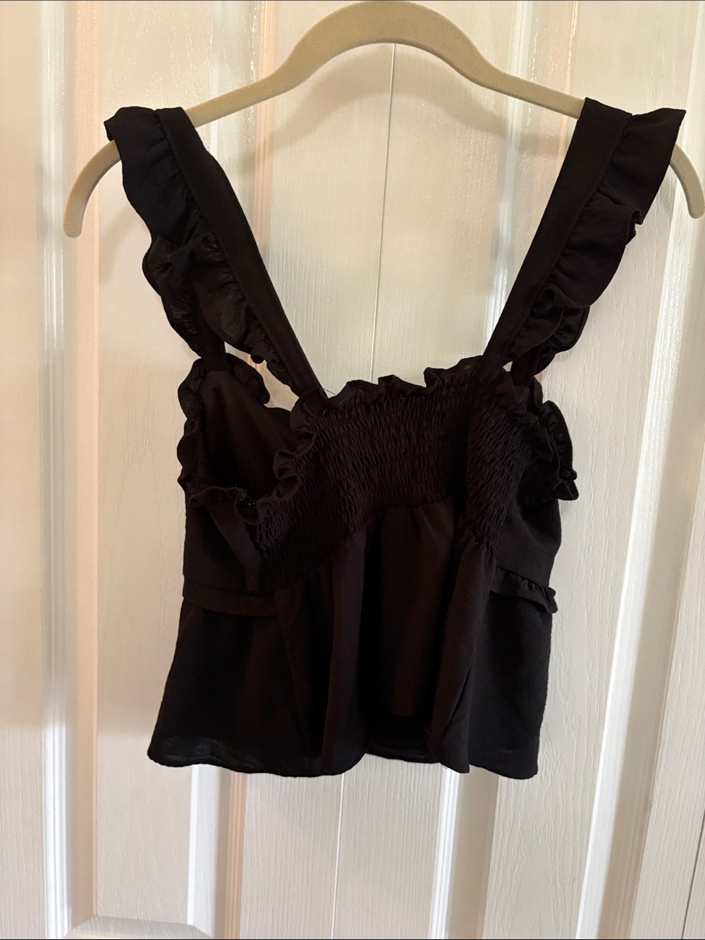 Timing Black Ruffled Crop Top - Picture 5 of 5